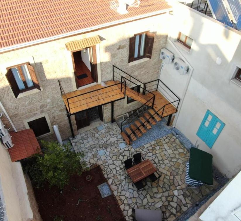 Jasmine Lodge Famagusta  Exteriör bild